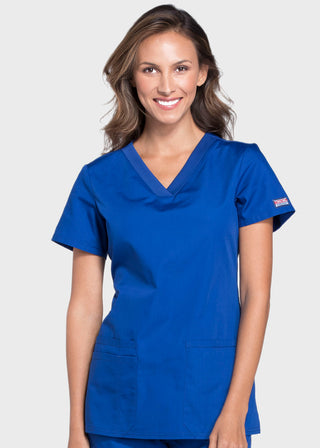 Cherokee Workwear Women's Contemporary Fit V-neck Top