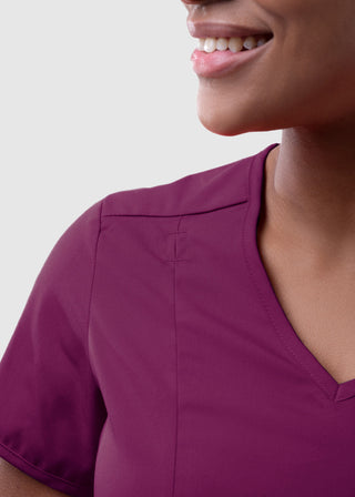 Adar Pro Women's Tailored V-Neck Top