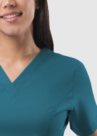 ADAR Pro Women's Flawless Plus Scrub Set